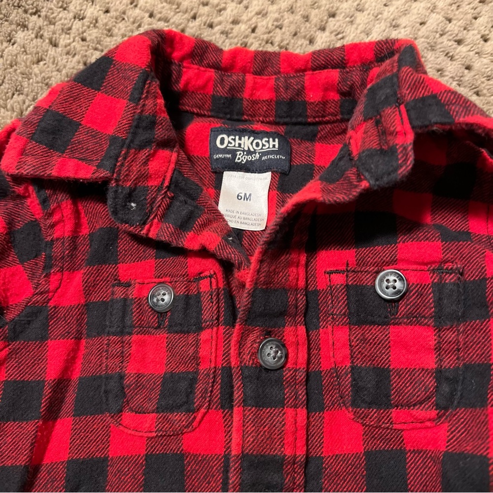 Oshkosh Baby Outfit - Picture 2 of 5